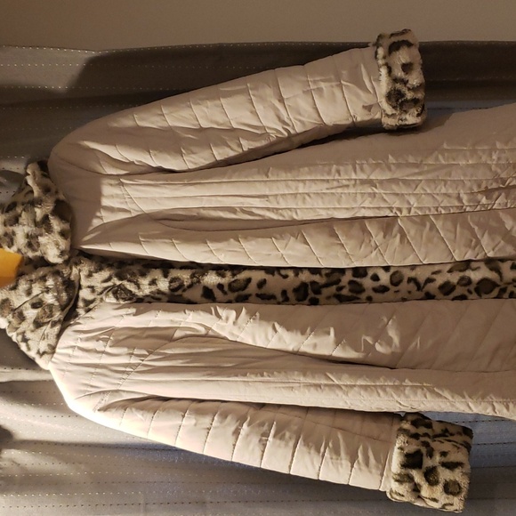 Dennis Basso Super Soft Reversible Faux Fur Water Resistant Jacket with hood 1X - Picture 9 of 10